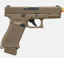 Load image into Gallery viewer, UMAREX GLOCK 19X Co2 Power Half-Blowback Airsoft Pistol Coyote
